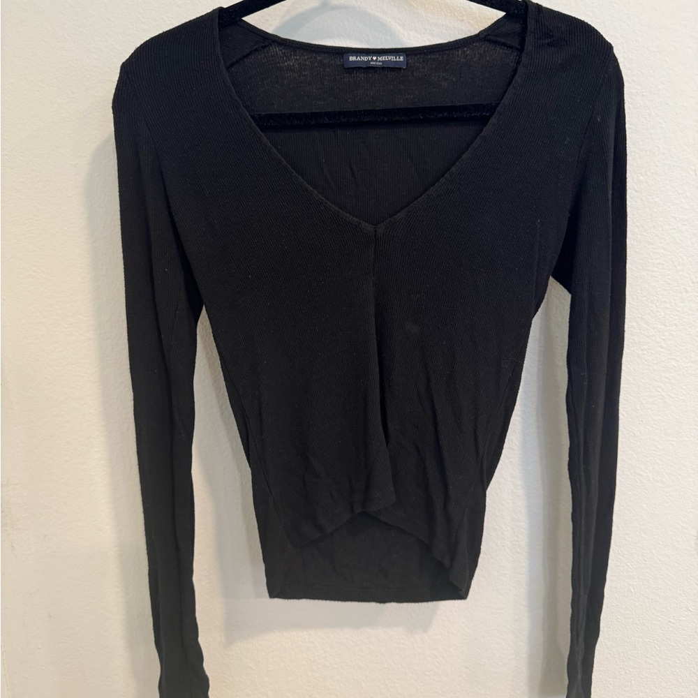 Brandy Melville Black Ribbed V-Neck Long Sleeve Top – One Size (S/M)